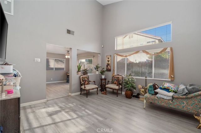 865 Honey Grove Way, Corona, CA 92878