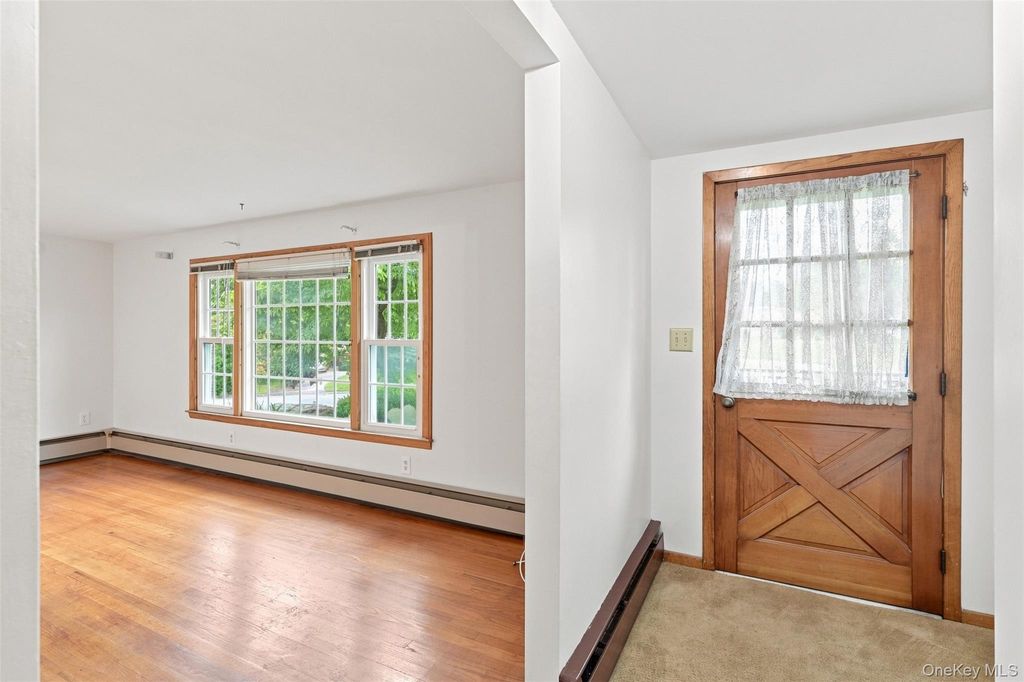 4 Cannon Drive, New Windsor, NY 12553 — photo 4