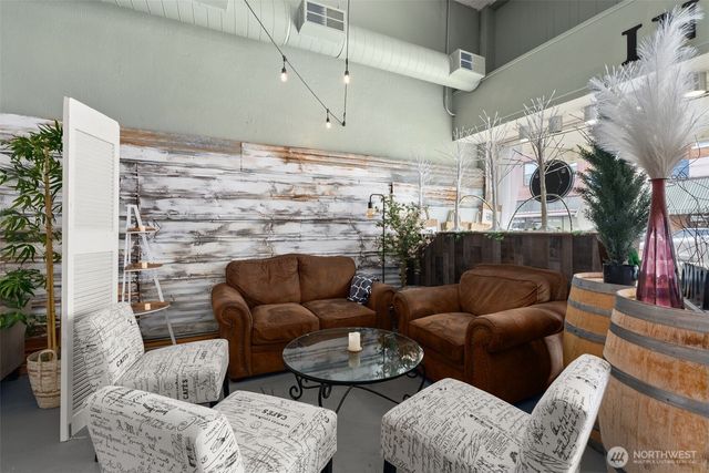 207 N Tower Avenue, Centralia, WA 98531