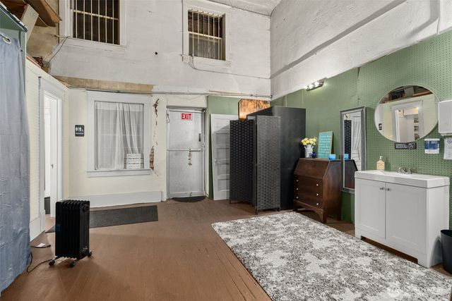 207 N Tower Avenue, Centralia, WA 98531