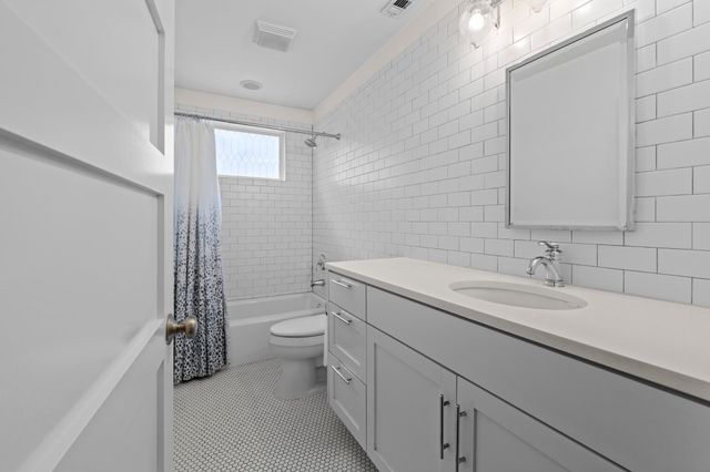 7501 Grover Ave, Austin, TX 78757