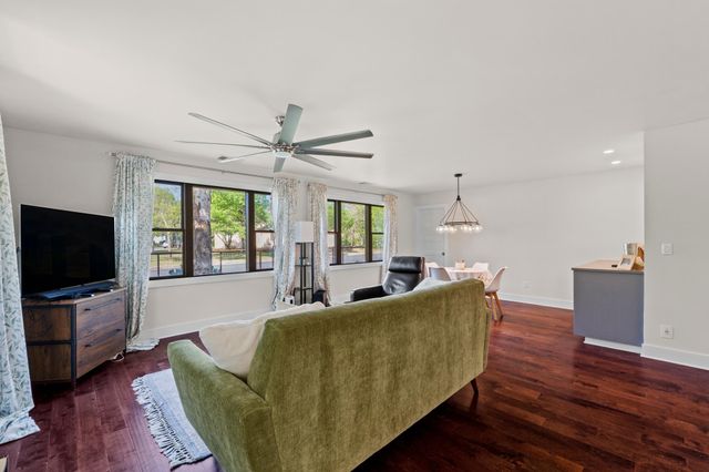 7501 Grover Ave, Austin, TX 78757