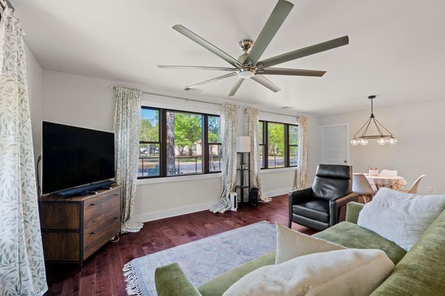 7501 Grover Ave, Austin, TX 78757