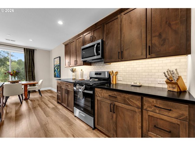 185 EAGLE Ct, Woodland, WA 98674