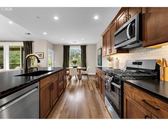 185 EAGLE Ct, Woodland, WA 98674