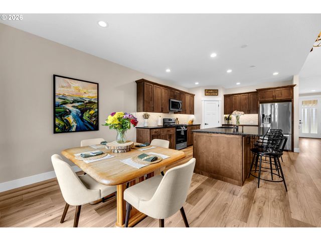 185 EAGLE Ct, Woodland, WA 98674