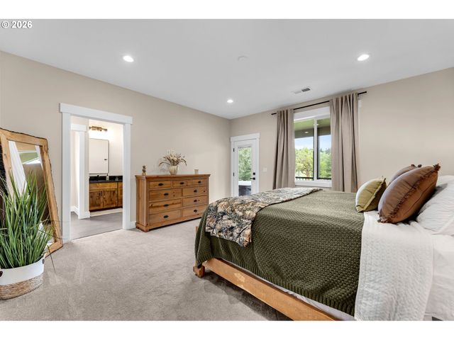 185 EAGLE Ct, Woodland, WA 98674
