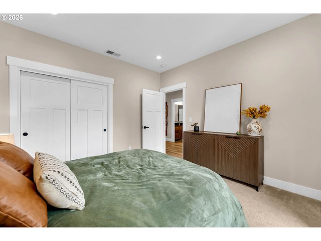 185 EAGLE Ct, Woodland, WA 98674