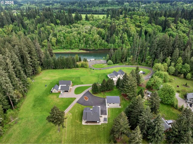 185 EAGLE Ct, Woodland, WA 98674