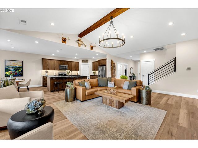 185 EAGLE Ct, Woodland, WA 98674