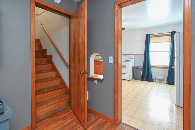 1021 NAVARINO STREET, Algoma, WI 54201