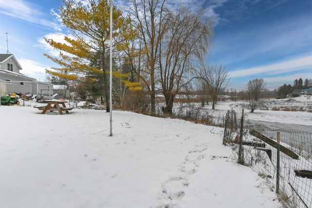 1021 NAVARINO STREET, Algoma, WI 54201