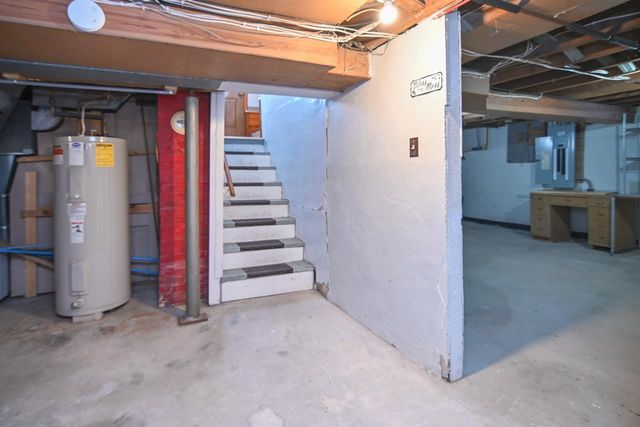 1021 NAVARINO STREET, Algoma, WI 54201