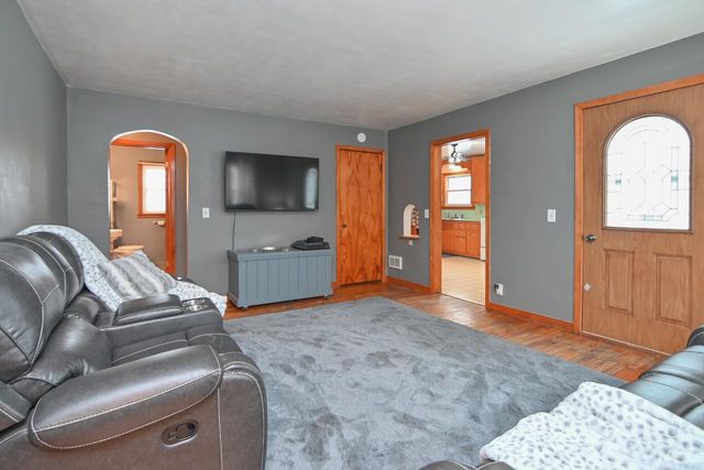 1021 NAVARINO STREET, Algoma, WI 54201