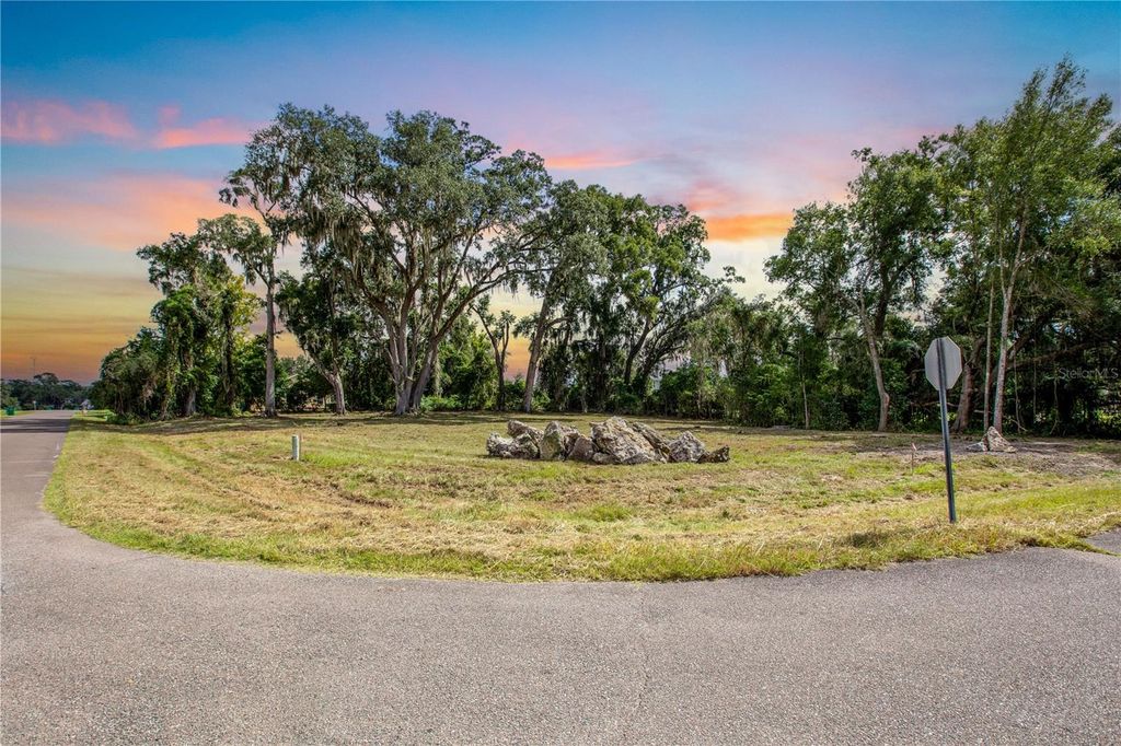 25435 NW 173RD AVENUE, High Springs, FL 32643