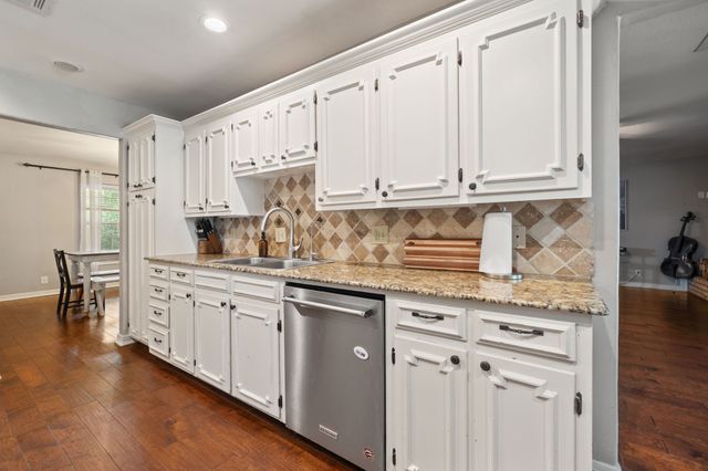 1507 Greenbrier Drive, Sherman, TX 75092