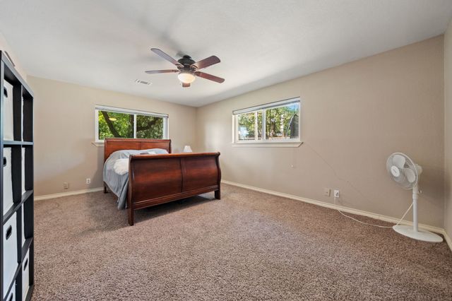 1507 Greenbrier Drive, Sherman, TX 75092
