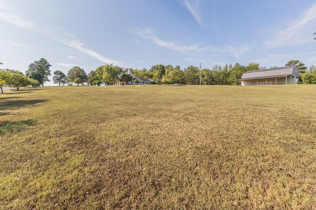 2960 Canoe Branch Rd, Lebanon, TN 37087