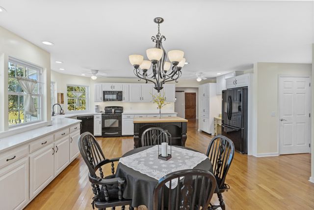 2960 Canoe Branch Rd, Lebanon, TN 37087