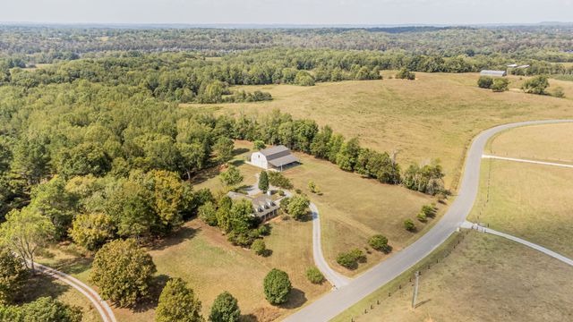 2960 Canoe Branch Rd, Lebanon, TN 37087