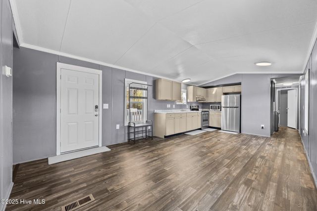 9572 Hwy 41, Pink Hill, NC 28572