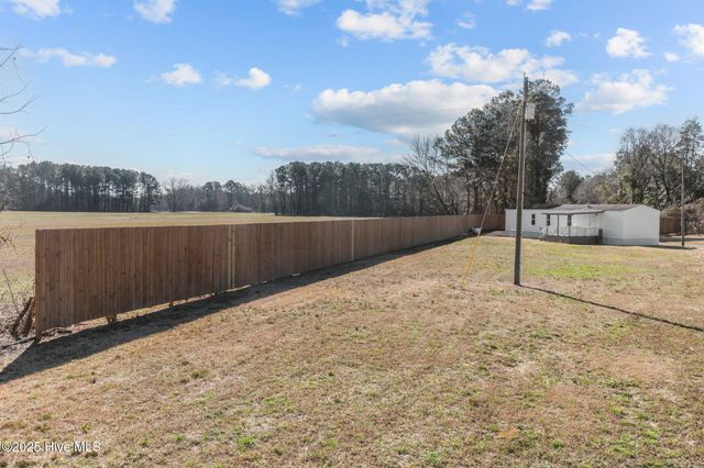 9572 Hwy 41, Pink Hill, NC 28572