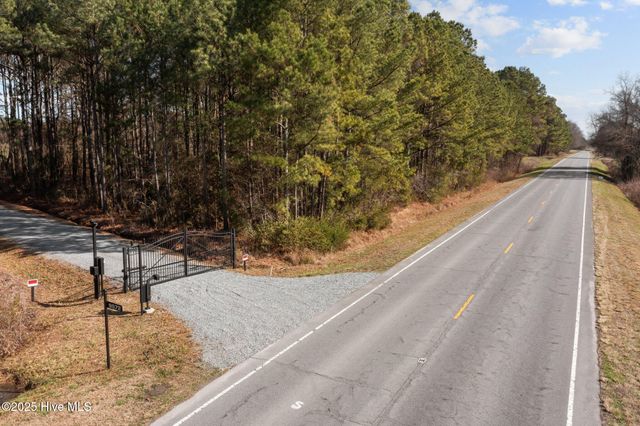 9572 Hwy 41, Pink Hill, NC 28572
