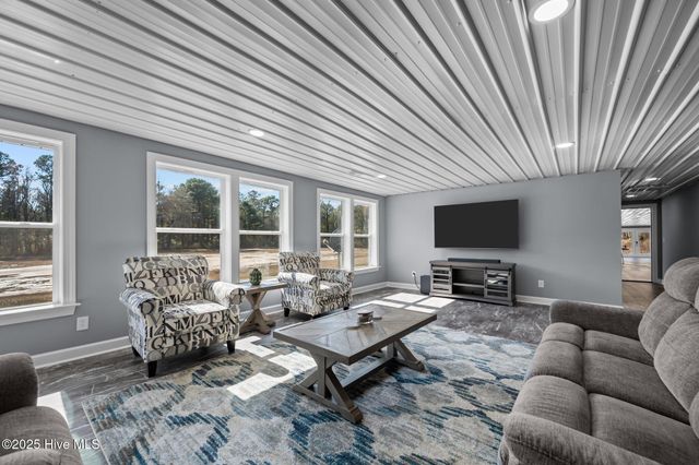 9572 Hwy 41, Pink Hill, NC 28572