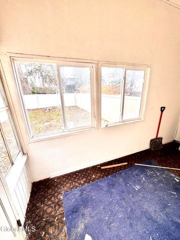 348 1st Street, Albany, NY 12206