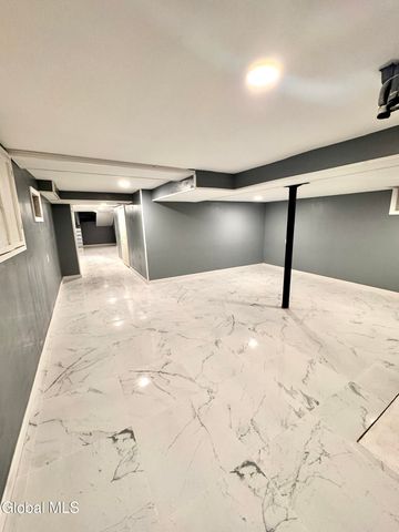 348 1st Street, Albany, NY 12206