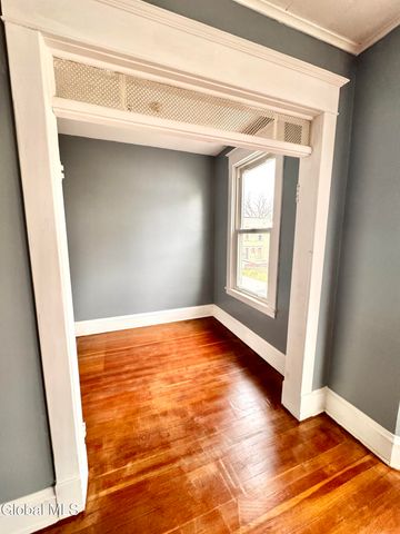 348 1st Street, Albany, NY 12206