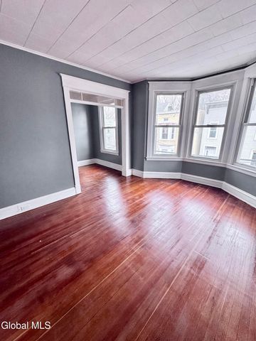 348 1st Street, Albany, NY 12206