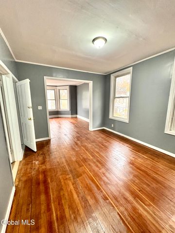 348 1st Street, Albany, NY 12206