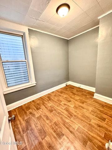 348 1st Street, Albany, NY 12206