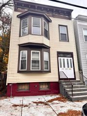 348 1st Street, Albany, NY 12206