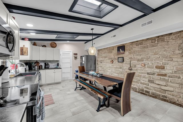 7262 Toogoodoo Road, Meggett, SC 29449