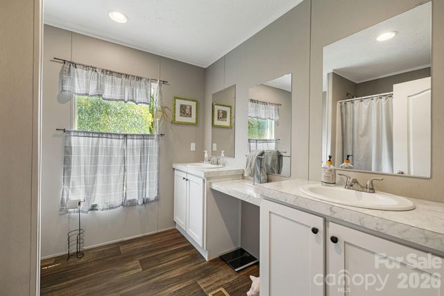 10 Pyrite Way, Asheville, NC 28806