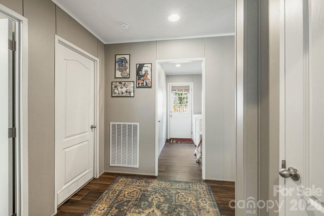 10 Pyrite Way, Asheville, NC 28806