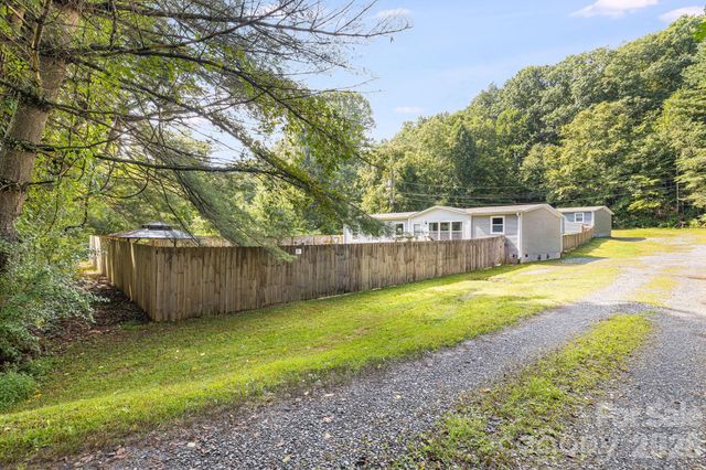 10 Pyrite Way, Asheville, NC 28806