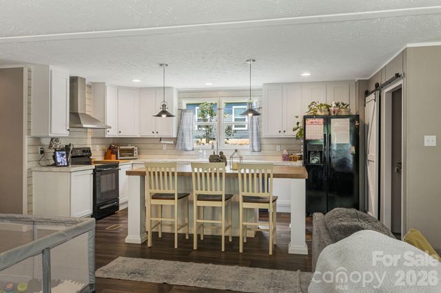 10 Pyrite Way, Asheville, NC 28806