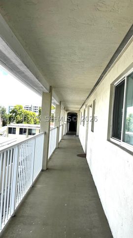 695 SW 11th St 204, Miami, FL 33129