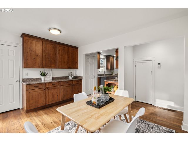 4730 N AMHERST St, Portland, OR 97203