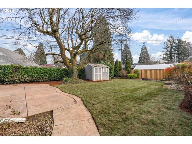 4730 N AMHERST St, Portland, OR 97203