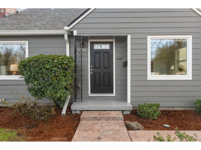 4730 N AMHERST St, Portland, OR 97203