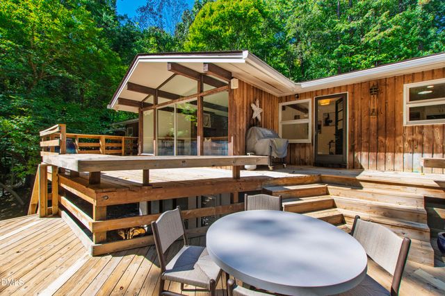 1820 Clearwater Lake Road, Chapel Hill, NC 27517