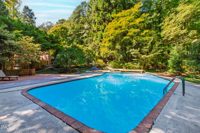 1820 Clearwater Lake Road, Chapel Hill, NC 27517