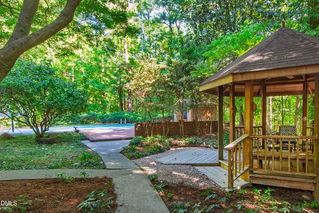 1820 Clearwater Lake Road, Chapel Hill, NC 27517