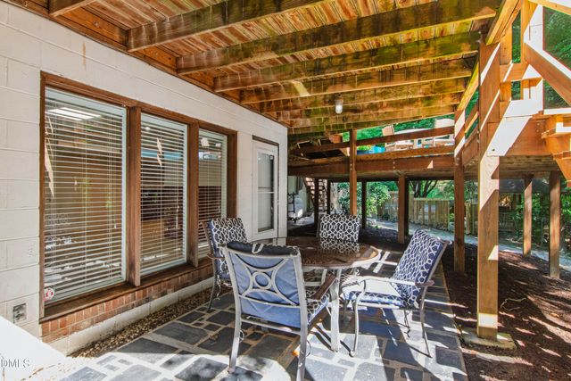 1820 Clearwater Lake Road, Chapel Hill, NC 27517