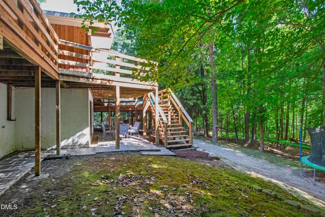 1820 Clearwater Lake Road, Chapel Hill, NC 27517