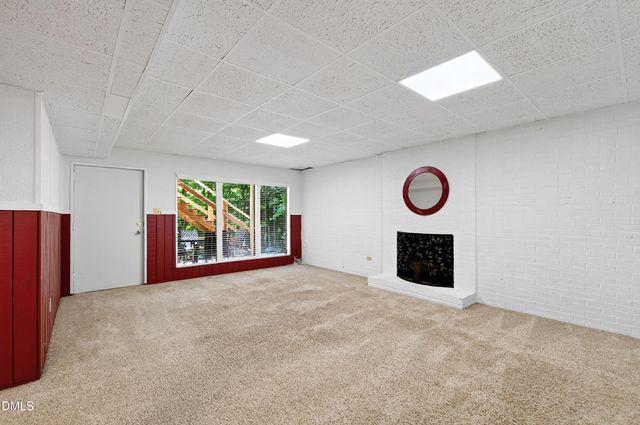 1820 Clearwater Lake Road, Chapel Hill, NC 27517
